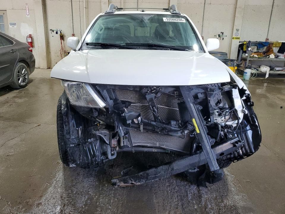 2021 NISSAN FRONTIER PRO-4X 5