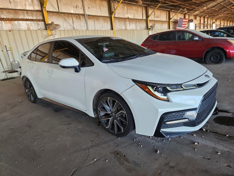 2020 TOYOTA COROLLA SE 4