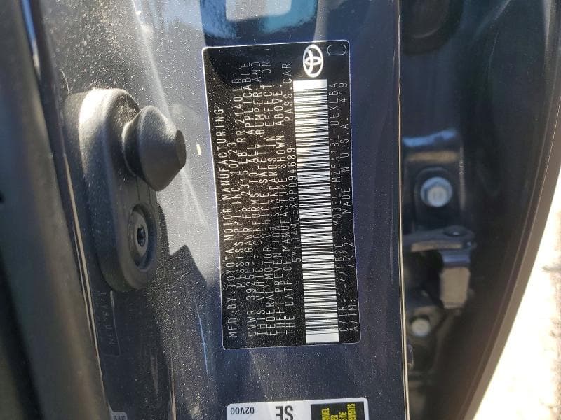 2024 TOYOTA COROLLA LE 12