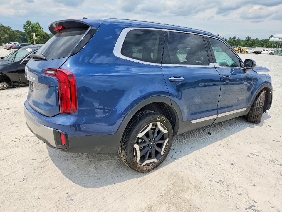 2025 KIA TELLURIDE S 3