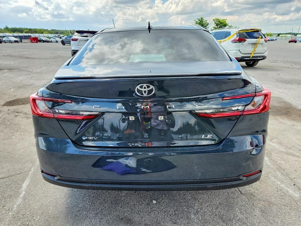 2025 TOYOTA CAMRY LE 6