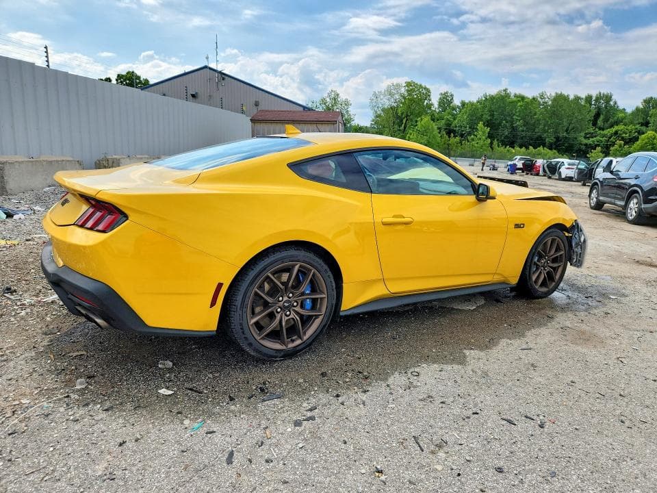 2024 FORD MUSTANG GT 3