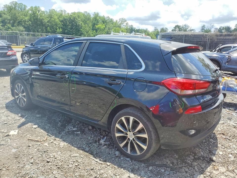2018 HYUNDAI ELANTRA GT BASE 2