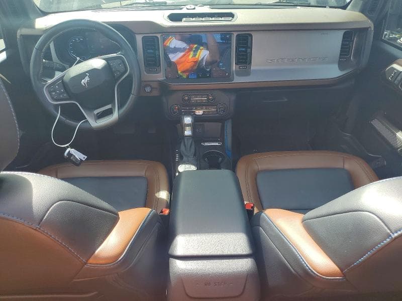 2023 FORD BRONCO BASE 8