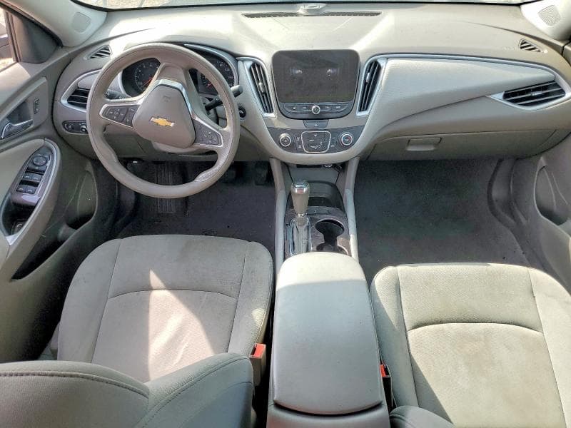 2019 CHEVROLET MALIBU LS 8