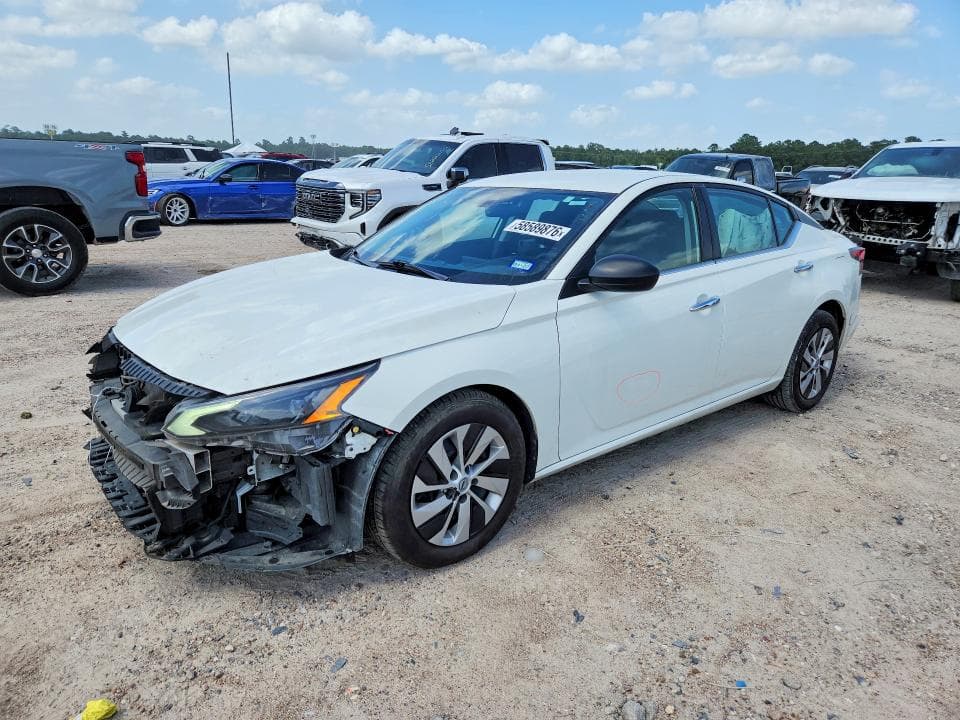 2024 NISSAN ALTIMA S