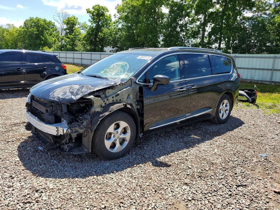 2017 CHRYSLER PACIFICA TOURING L PLUS - 1