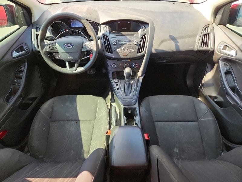 2017 FORD FOCUS SE 8