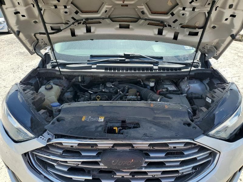 2019 FORD EDGE SE 12