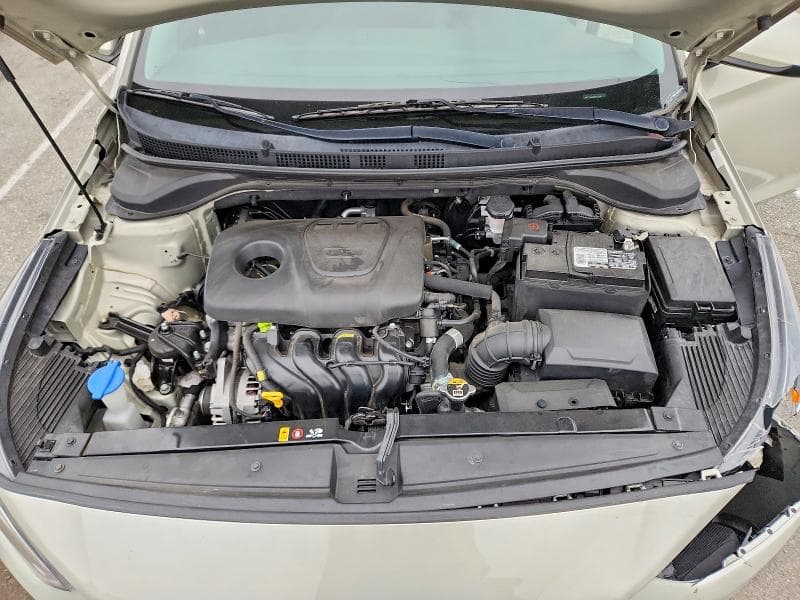2019 HYUNDAI ACCENT SE 11