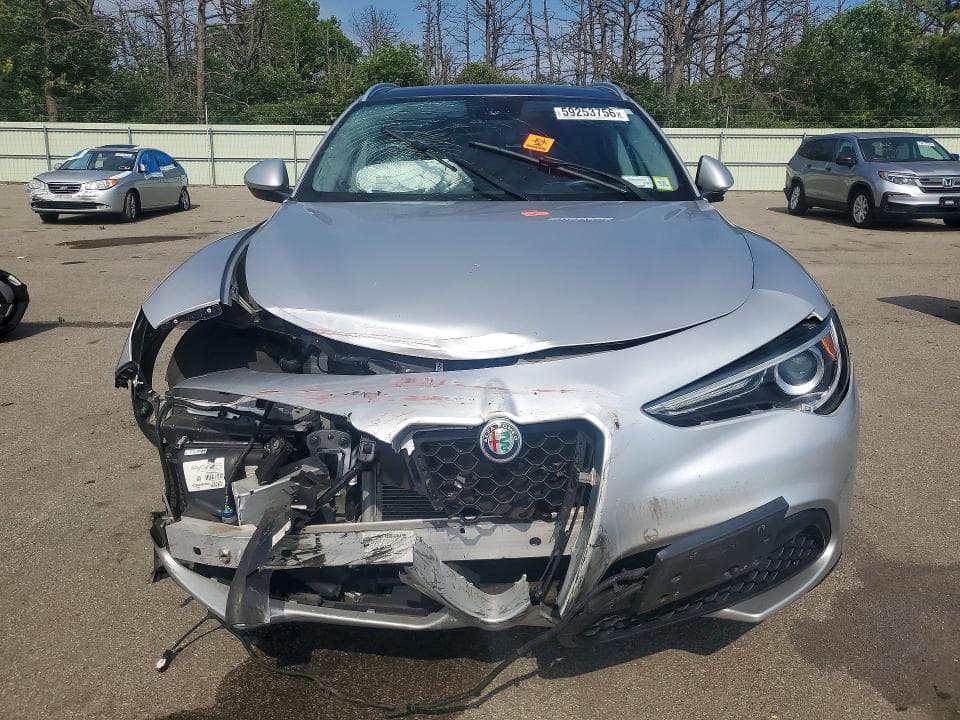 2019 ALFA ROMEO STELVIO TI 5