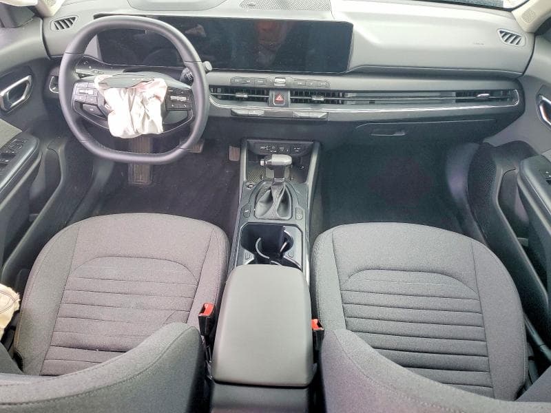 2025 KIA K4 EX 8