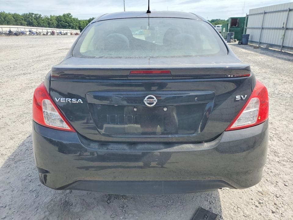 2019 NISSAN VERSA SV 6