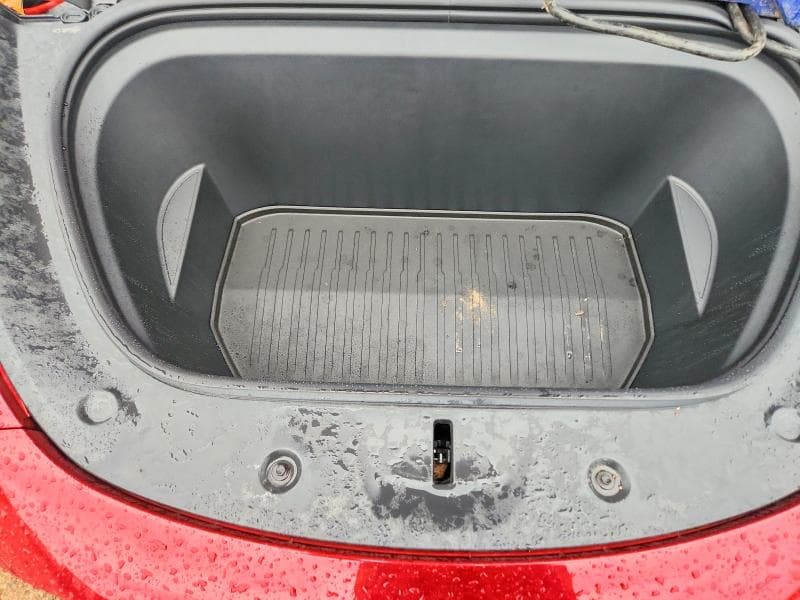 2025 TESLA MODEL Y 11