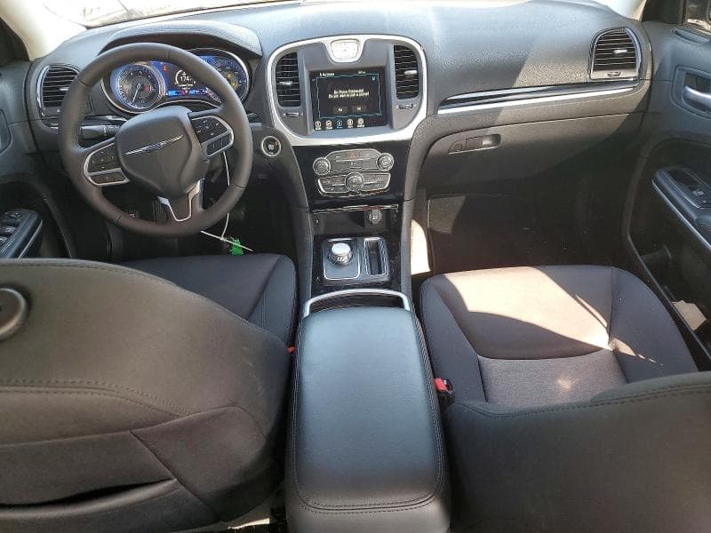 2023 CHRYSLER 300 TOURING 8