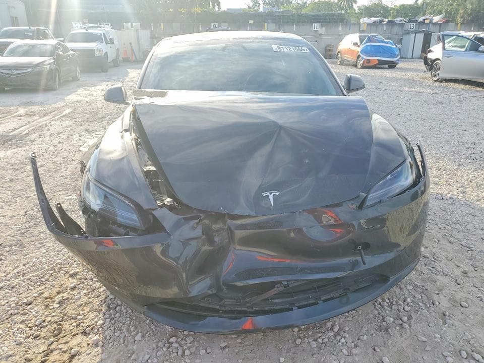 2025 TESLA MODEL 3 5
