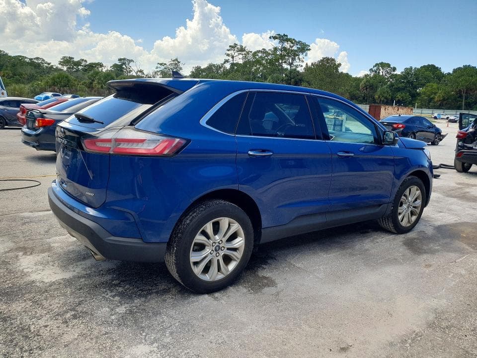 2022 FORD EDGE TITANIUM 3