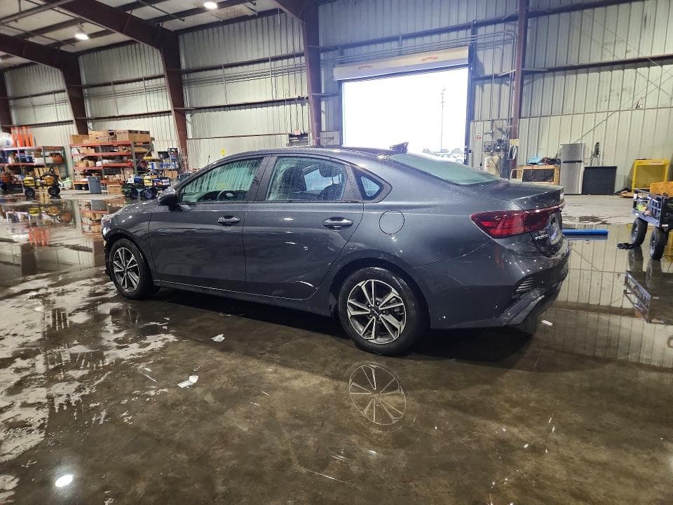 2024 KIA FORTE LXS 2