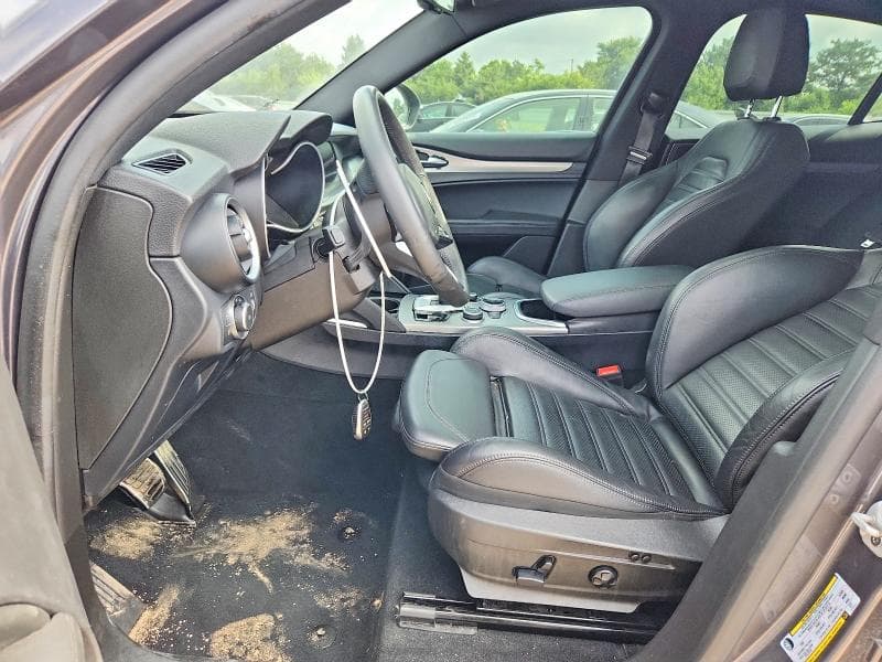 2022 ALFA ROMEO STELVIO TI/TI SPORT 7