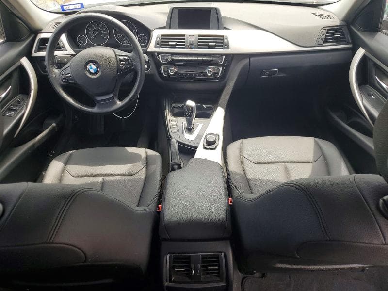 2017 BMW 320 I 8
