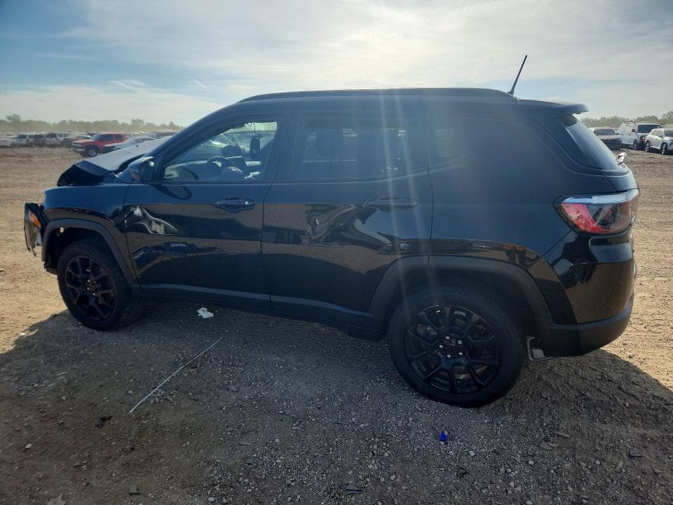 2022 JEEP COMPASS LATITUDE 2