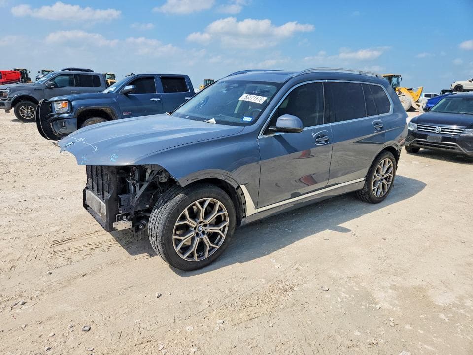 2024 BMW X7 - 1