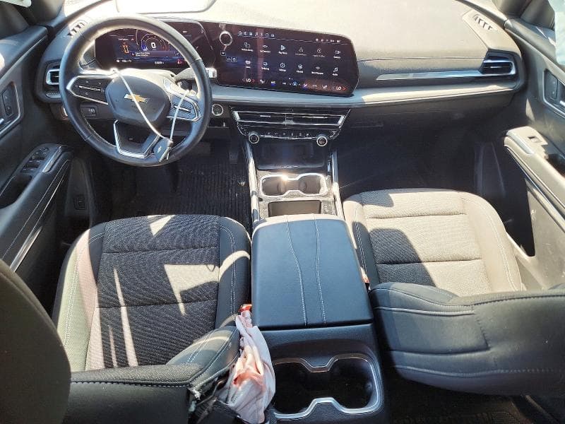 2025 CHEVROLET TRAVERSE LT 8