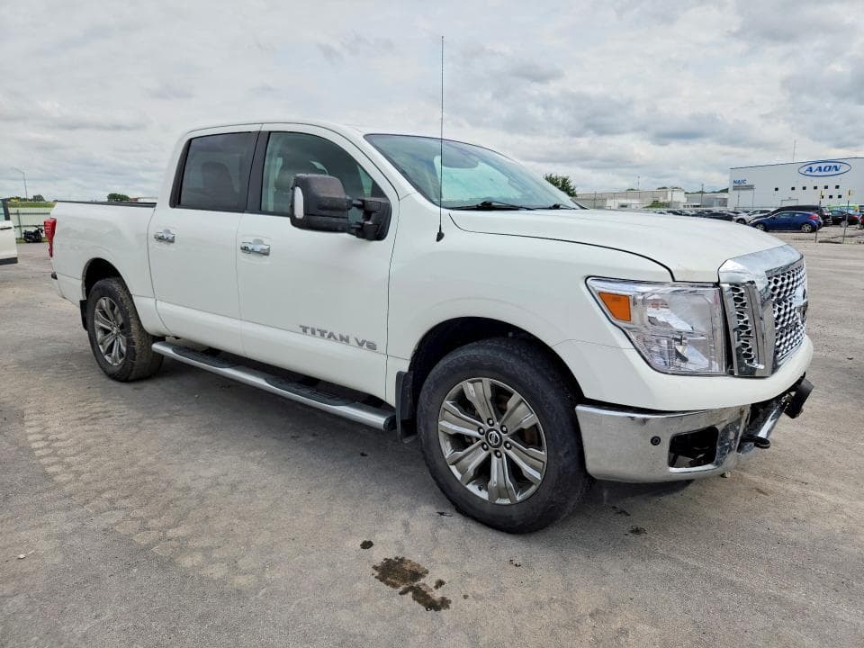 2018 NISSAN TITAN 4