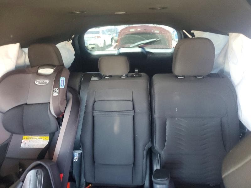2020 FORD EXPLORER XLT 10