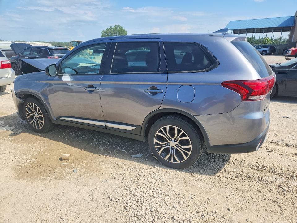 2018 MITSUBISHI OUTLANDER SE 2