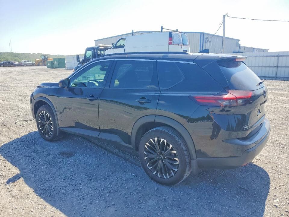 2026 NISSAN ROGUE DARK ARMOR 2