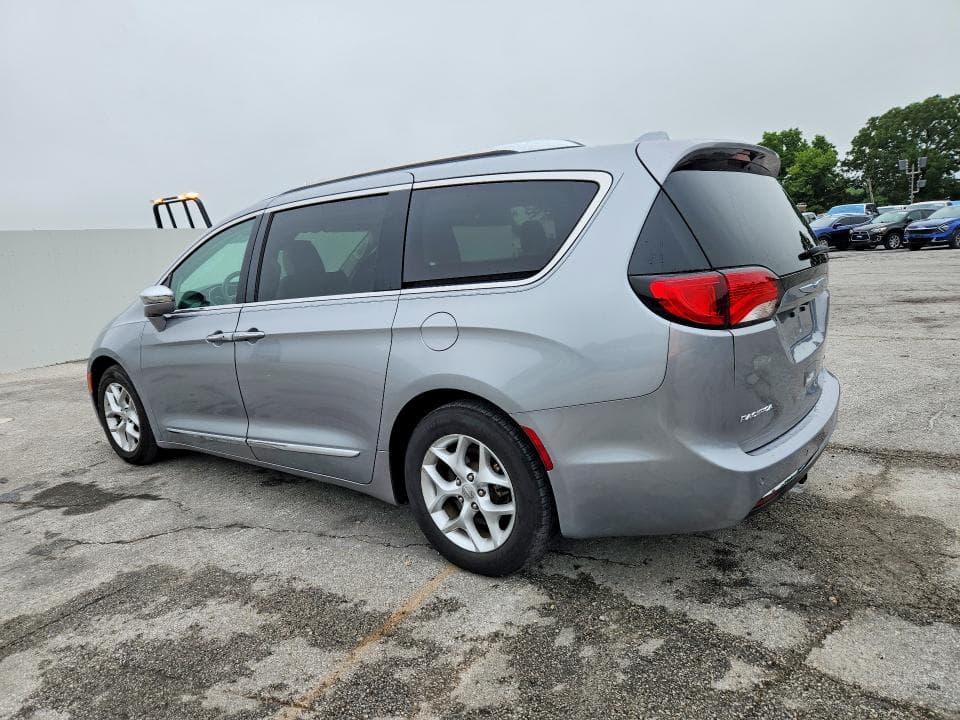 2020 CHRYSLER PACIFICA LIMITED 2