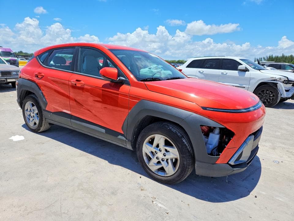 2026 HYUNDAI KONA SE 4