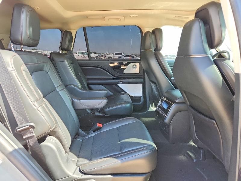 2024 LINCOLN AVIATOR RESERVE 11