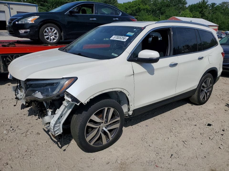 2017 HONDA PILOT TOURING - 1