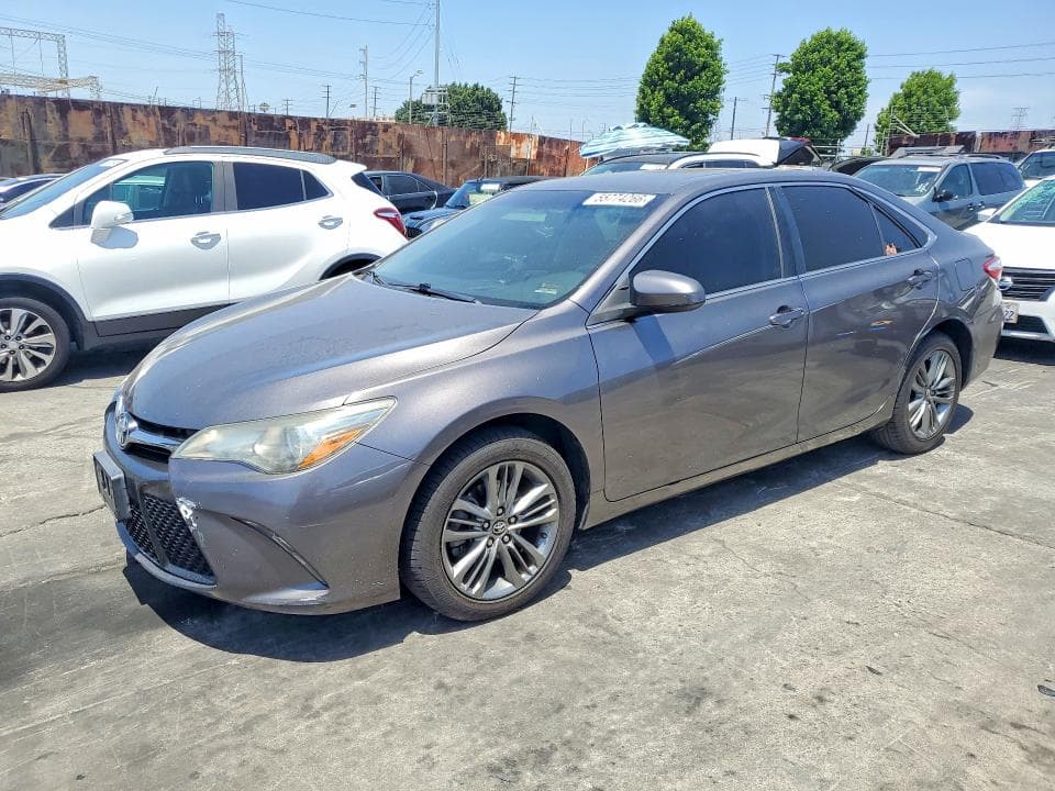2017 TOYOTA CAMRY SE - 1