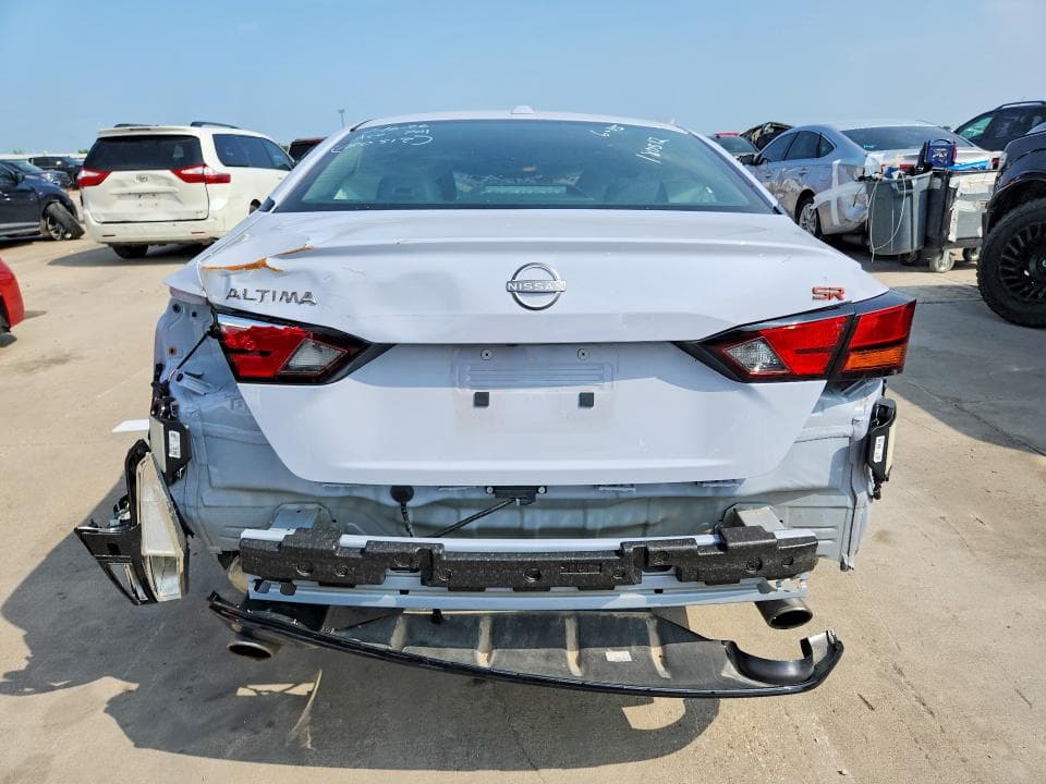 2025 NISSAN ALTIMA SR 6