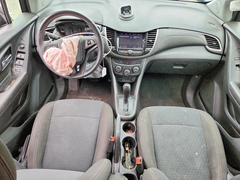 2020 CHEVROLET TRAX LS 8