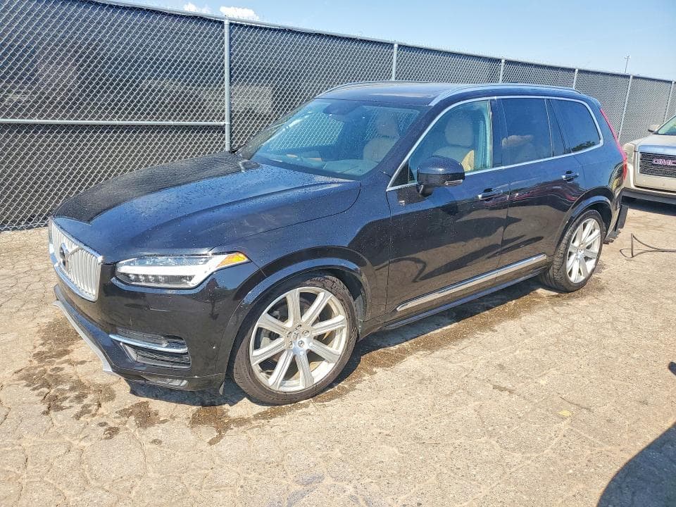 2016 VOLVO XC90 T6 - 1