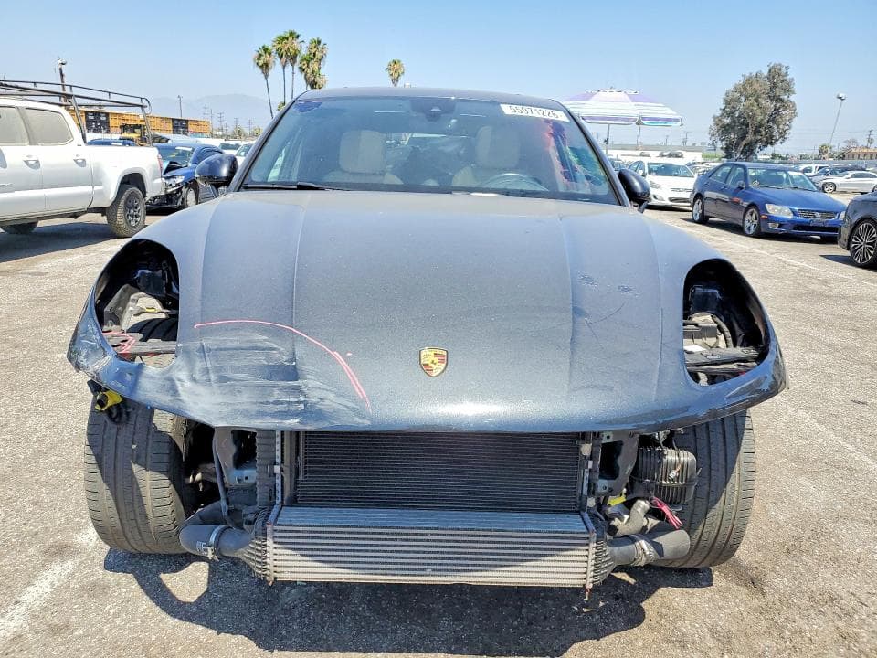 2023 PORSCHE MACAN BASE 5