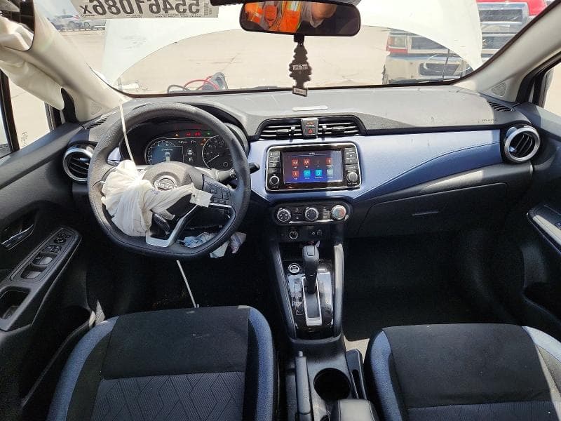 2024 NISSAN VERSA SV 8