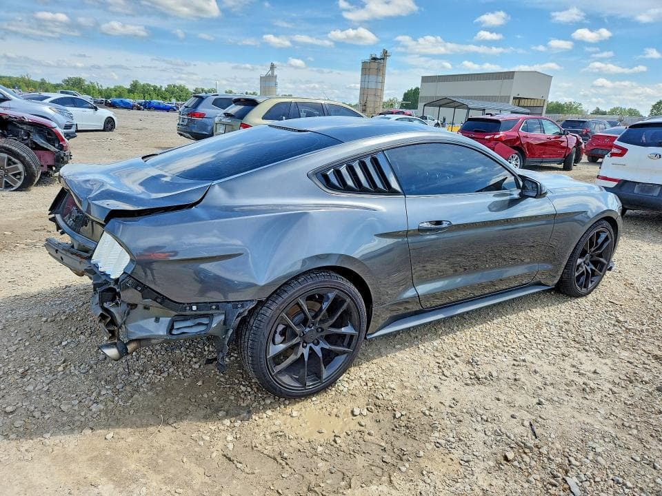 2017 FORD MUSTANG 3