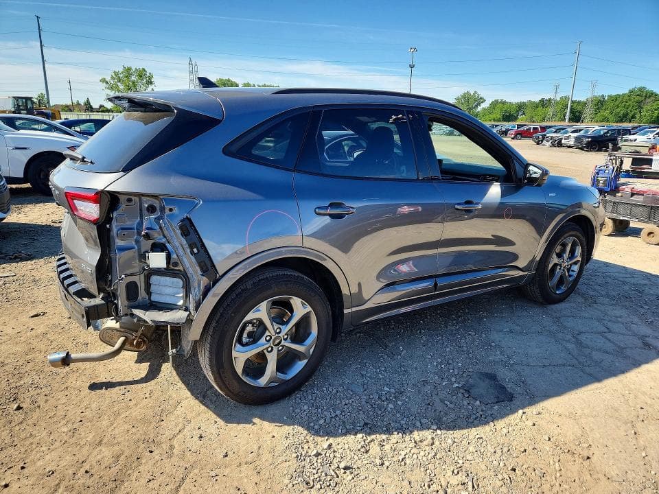2024 FORD ESCAPE ST LINE SELECT 3