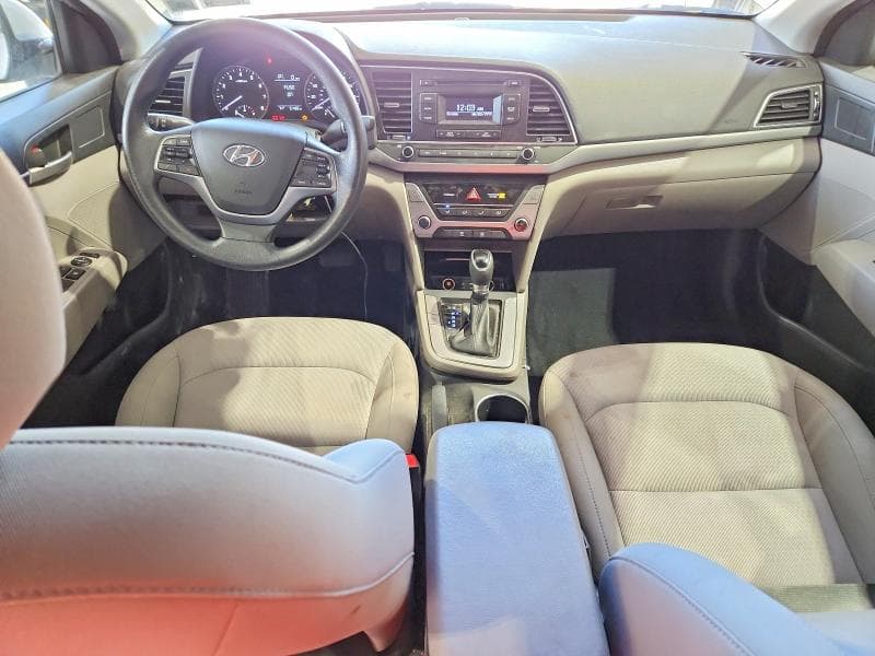 2017 HYUNDAI ELANTRA SE 8