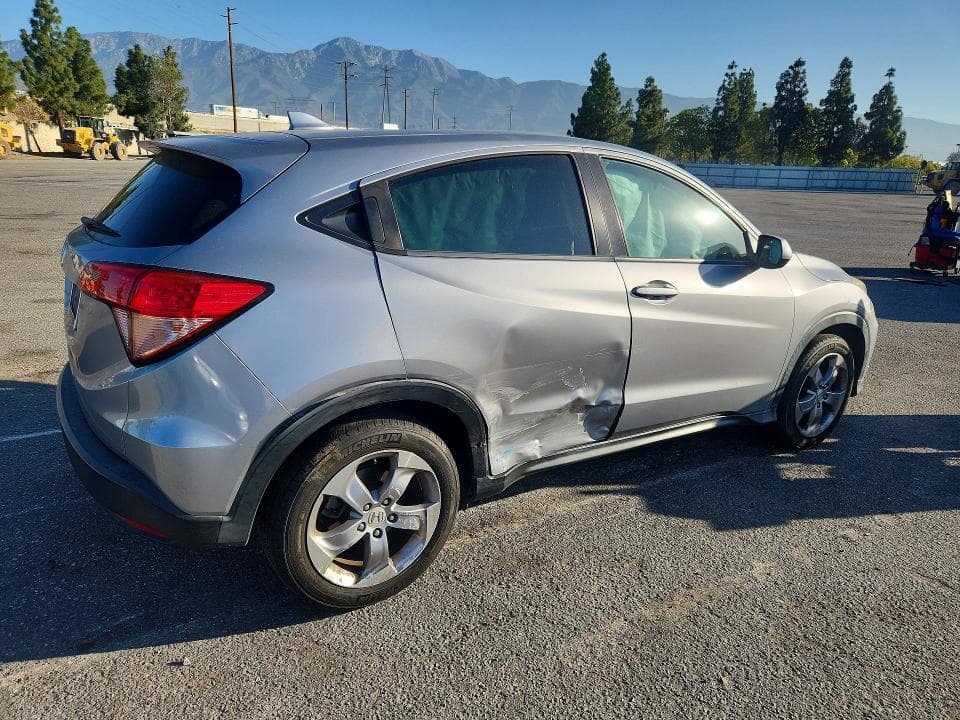 2018 HONDA HR-V LX 3