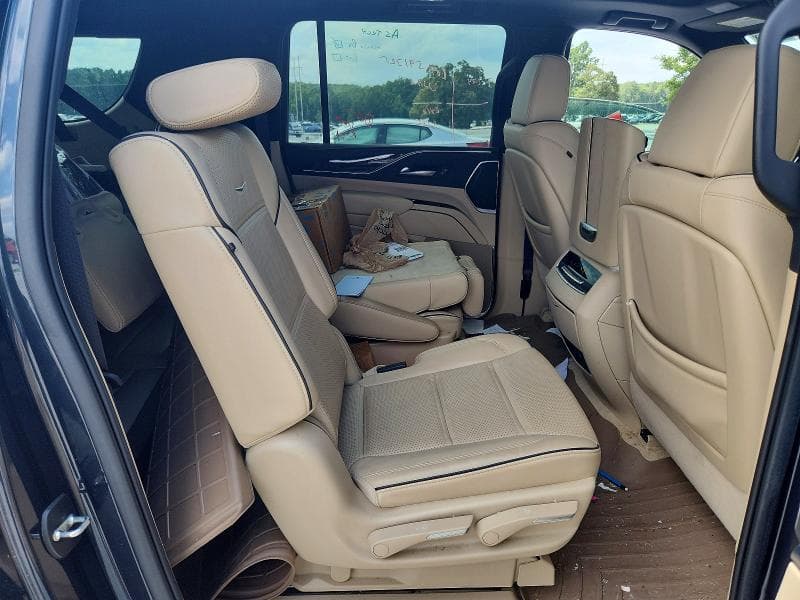 2022 CADILLAC ESCALADE 11