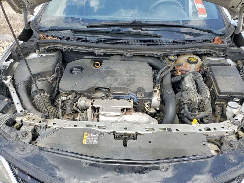 2018 CHEVROLET CRUZE LT 11