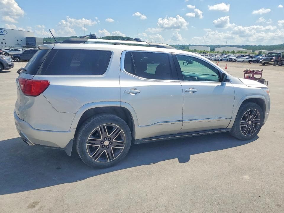 2017 GMC ACADIA DENALI 3