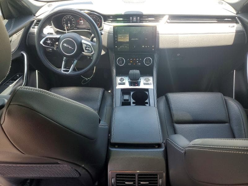 2024 JAGUAR F-PACE R-DYNAMIC S 8