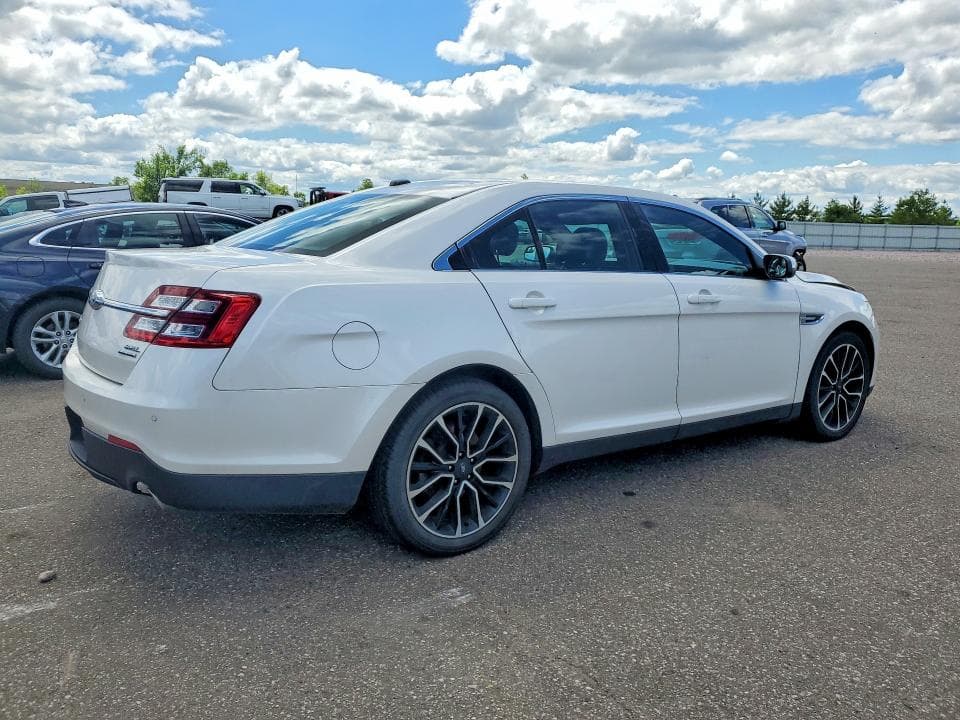 2017 FORD TAURUS SEL 3